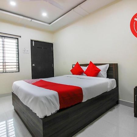 Oyo 66942 Venus Residency Hotel Lalaguda Exterior foto