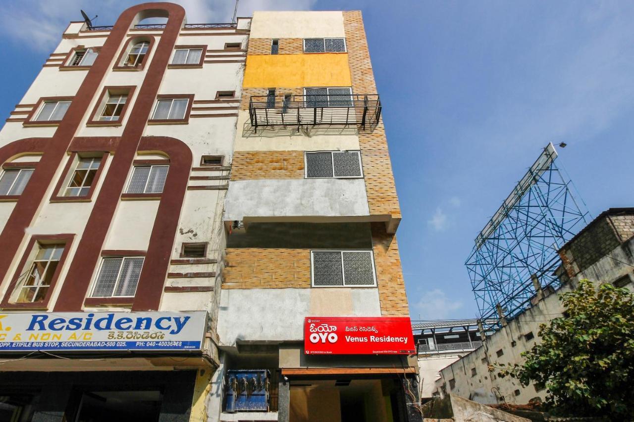 Oyo 66942 Venus Residency Hotel Lalaguda Exterior foto